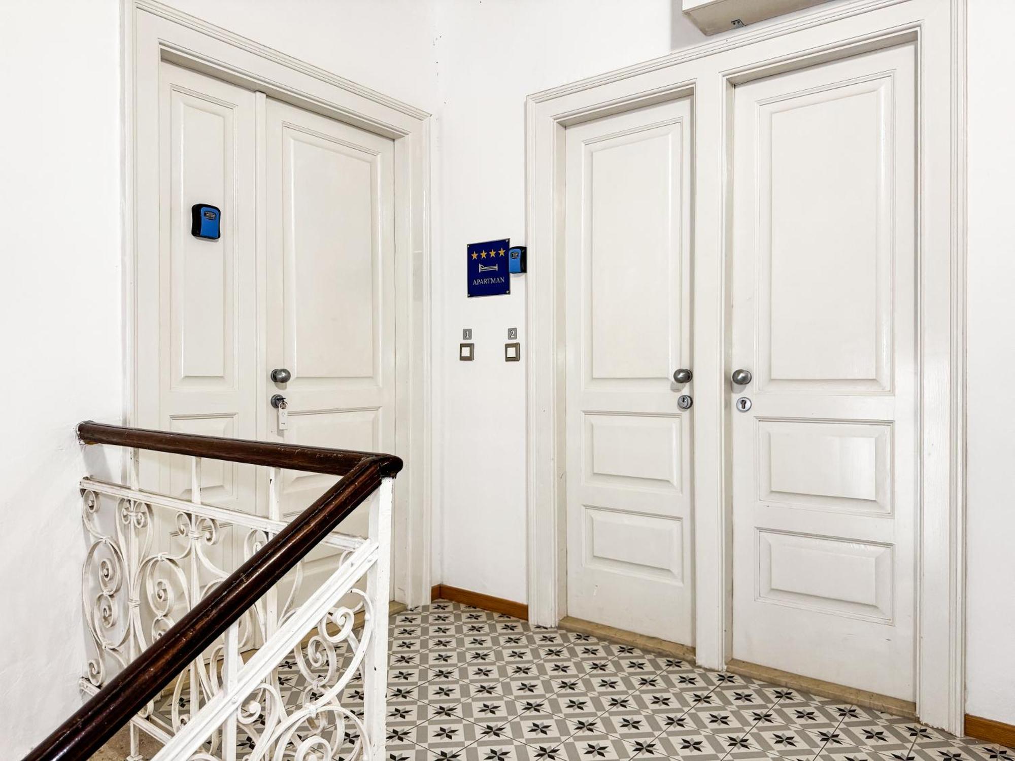 Apartments Lovro & Lena Dubrovnik Buitenkant foto