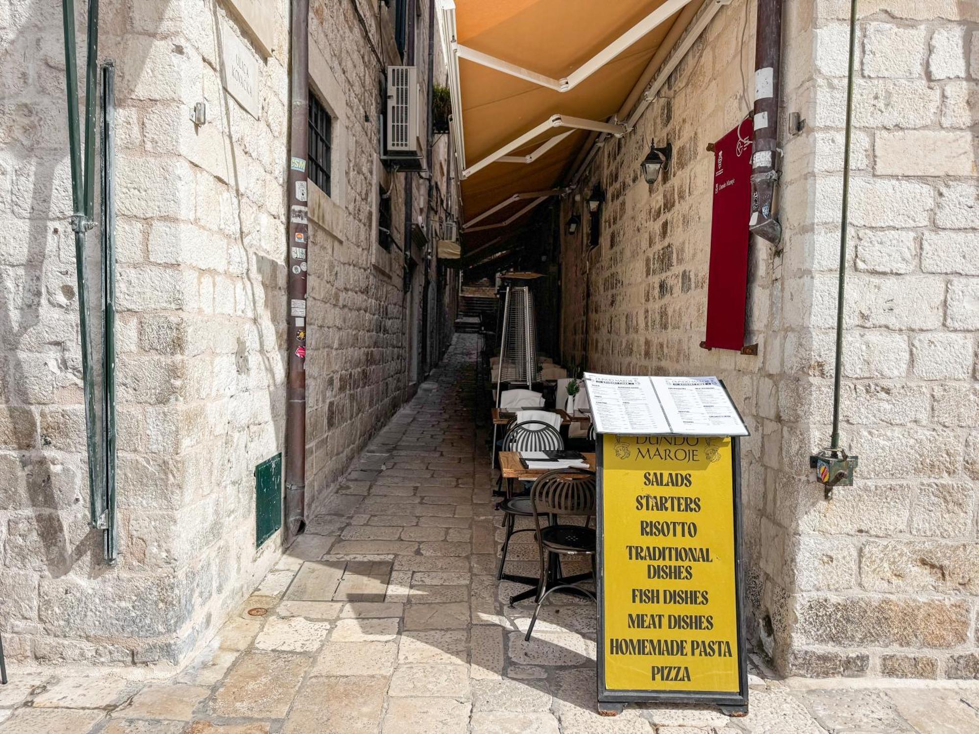 Apartments Lovro & Lena Dubrovnik Buitenkant foto